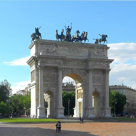 Arco Della Pace Corso Sempione - Exceptional Location Apartment Milan Luaran gambar